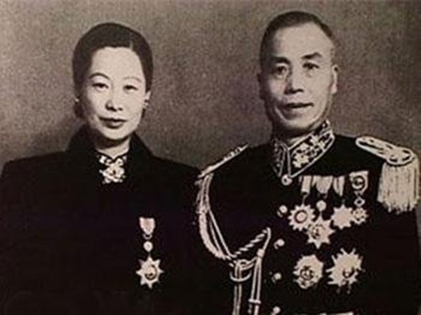 李宗仁原配妻子李秀文:守活寡70年,百岁宴上儿子为其痛哭鸣不平