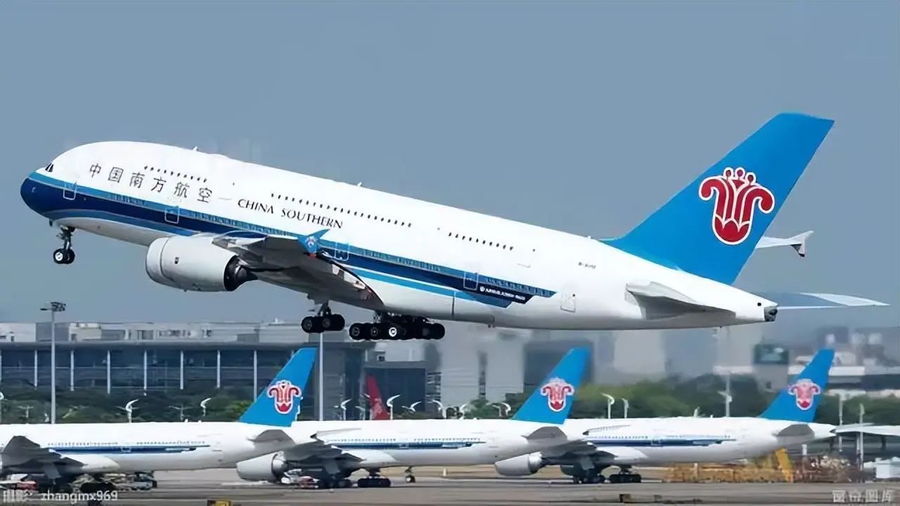 南航最后两架a380飞赴坟场,从此,国内航司不再拥有a380