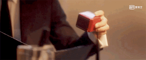 再回看《小时代》的服化道，竟“真香”了？