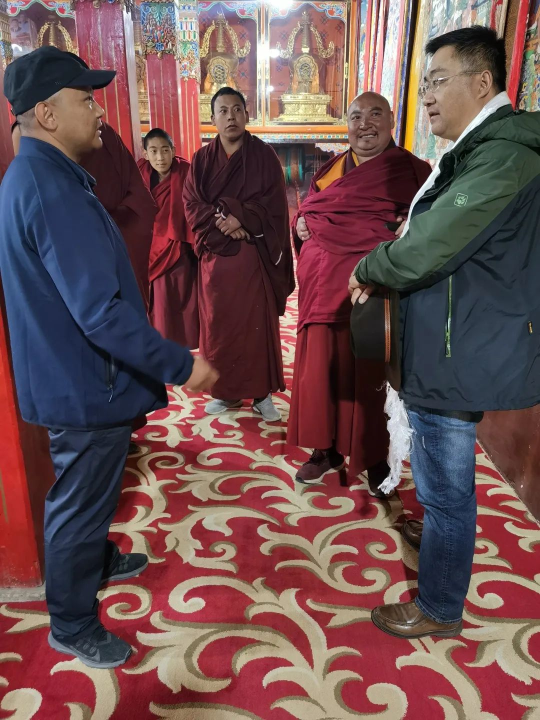 李成统在乡镇调研