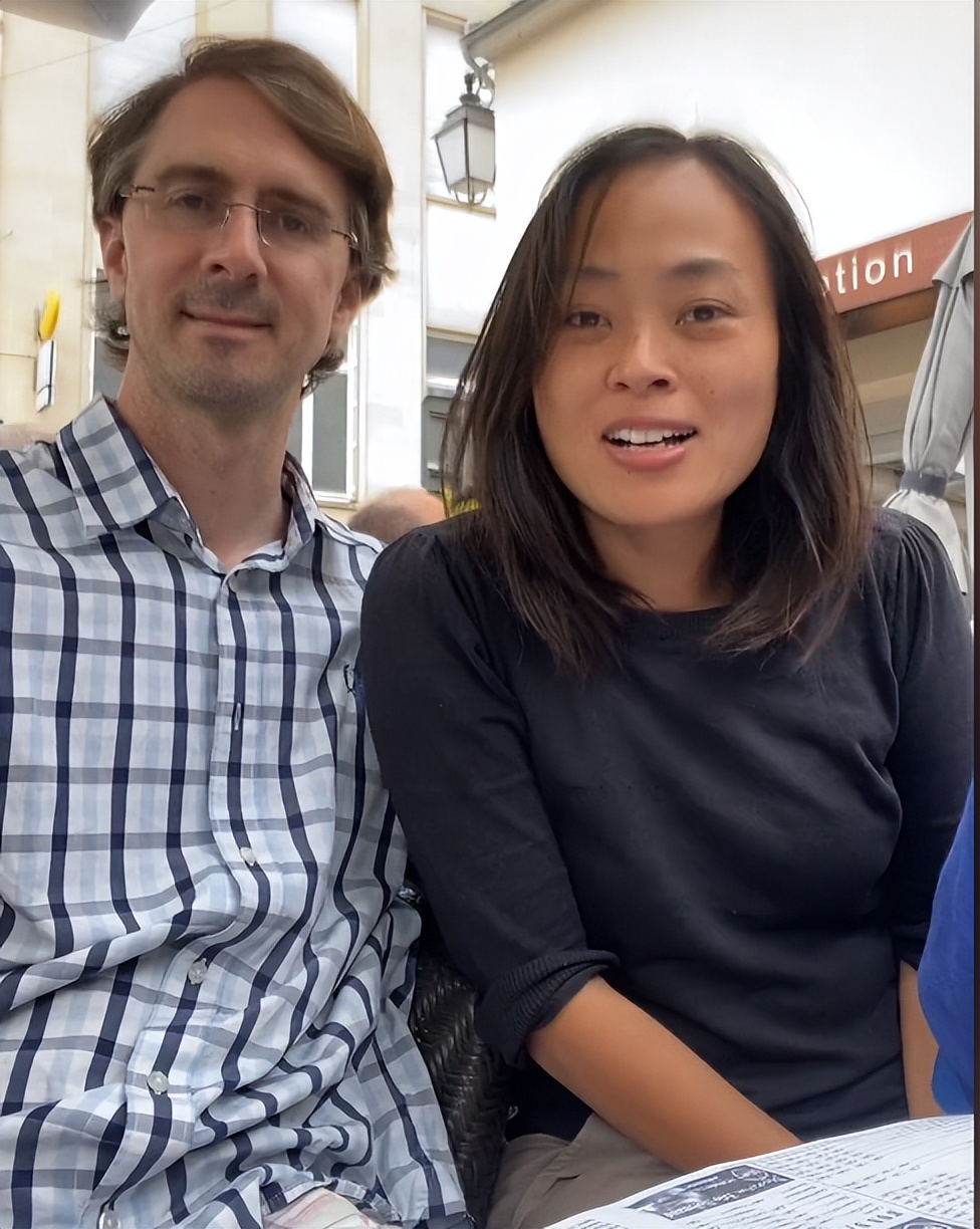 泽西岛岛主:海南农村妹嫁剑桥学霸,却成最受欢迎"中外配"夫妻