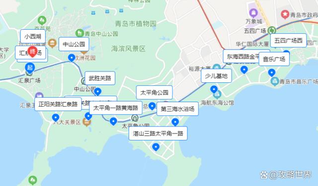 搭乘中国最美公交线路,逛遍青岛红瓦绿树和大海,车票仅需1元