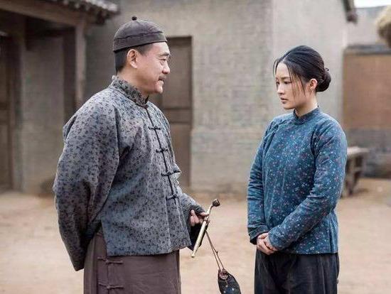 白鹿原:鹿子霖有十几个干儿子,其实是私生子,村民:真羡慕!