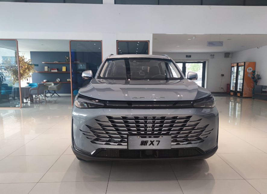 家享"大舒"suv 实拍全新北京x7