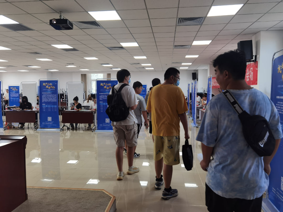 庞各庄镇多措并举助力高校毕业生走稳"就业路"