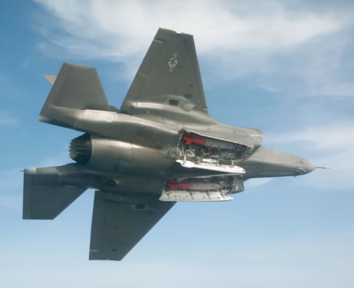 日本480亿美元启动f-x战机计划:以f-35为模板,但尺寸会更大