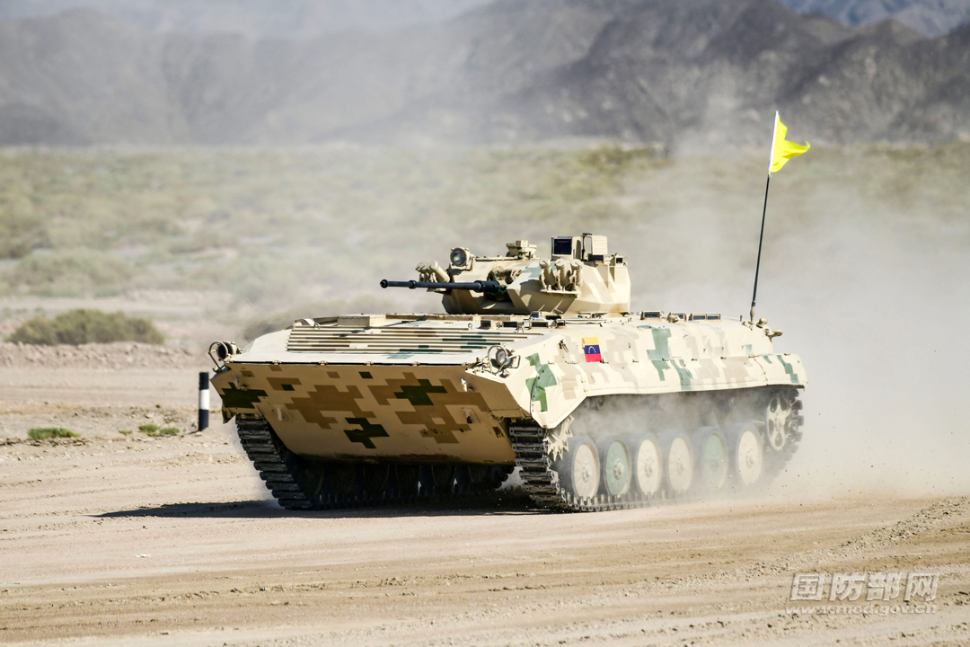 镜观赛场|"苏沃洛夫突击"单车赛首轮赛事精彩回顾