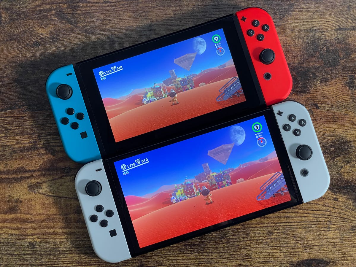 任天堂 switch oled游戏机评测:更大,更好的显示屏和出色的支架