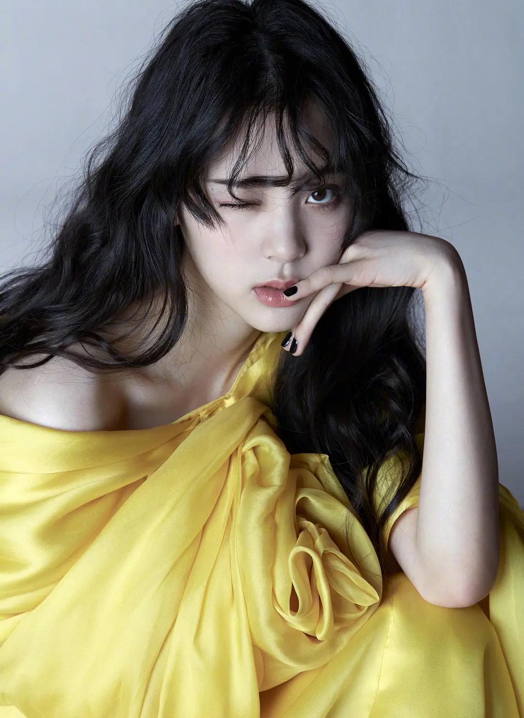 土味"鹿小葵",是如何进化成"人间富贵花"的?