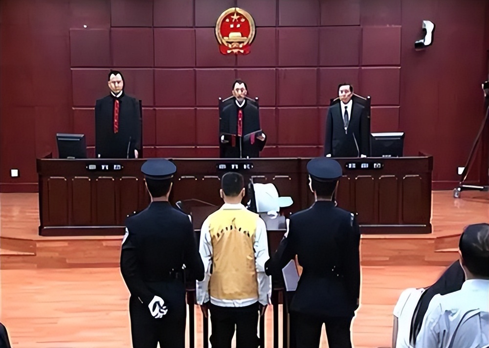 2019年,那个判马加爵死刑的法官落网,因故意杀人,也锒铛入狱!