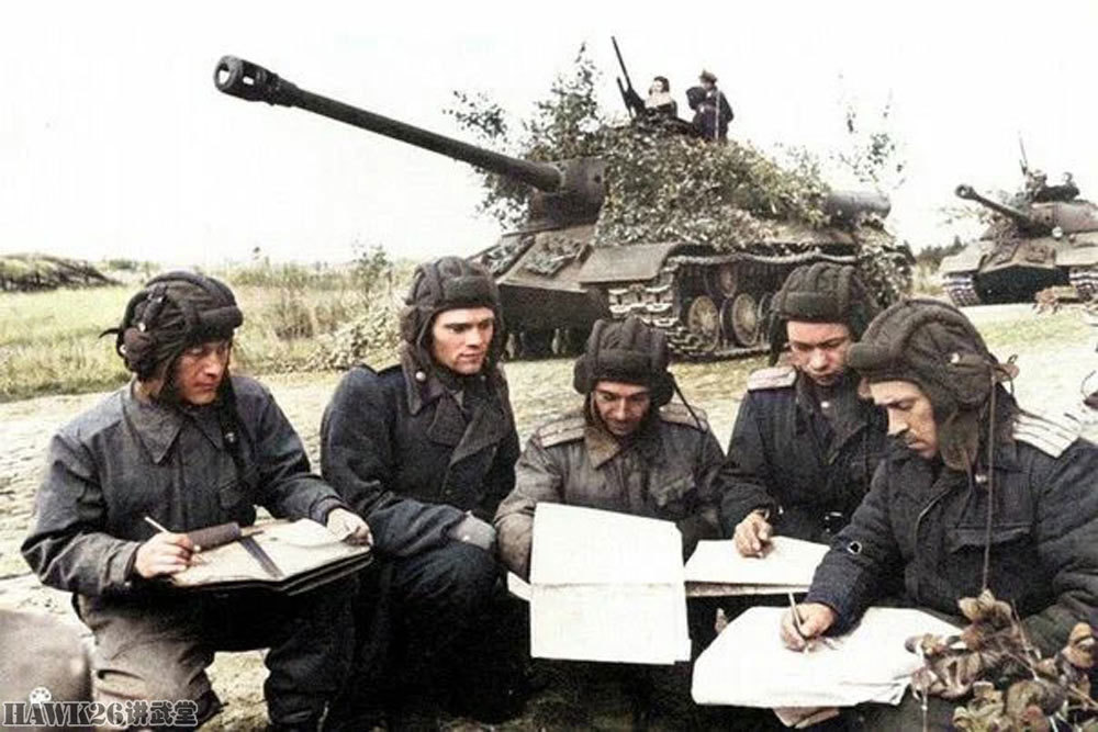 二战时期苏联军队到底有多少文盲?精锐坦克部队军官文化水平低