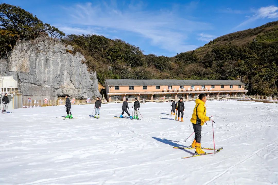 南川金佛山滑雪场图片