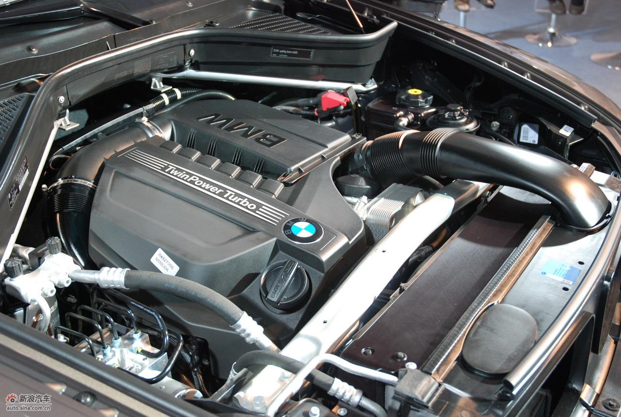 家用代步,偶尔跑跑高速,宝马x5选2.0t还是3.0t?