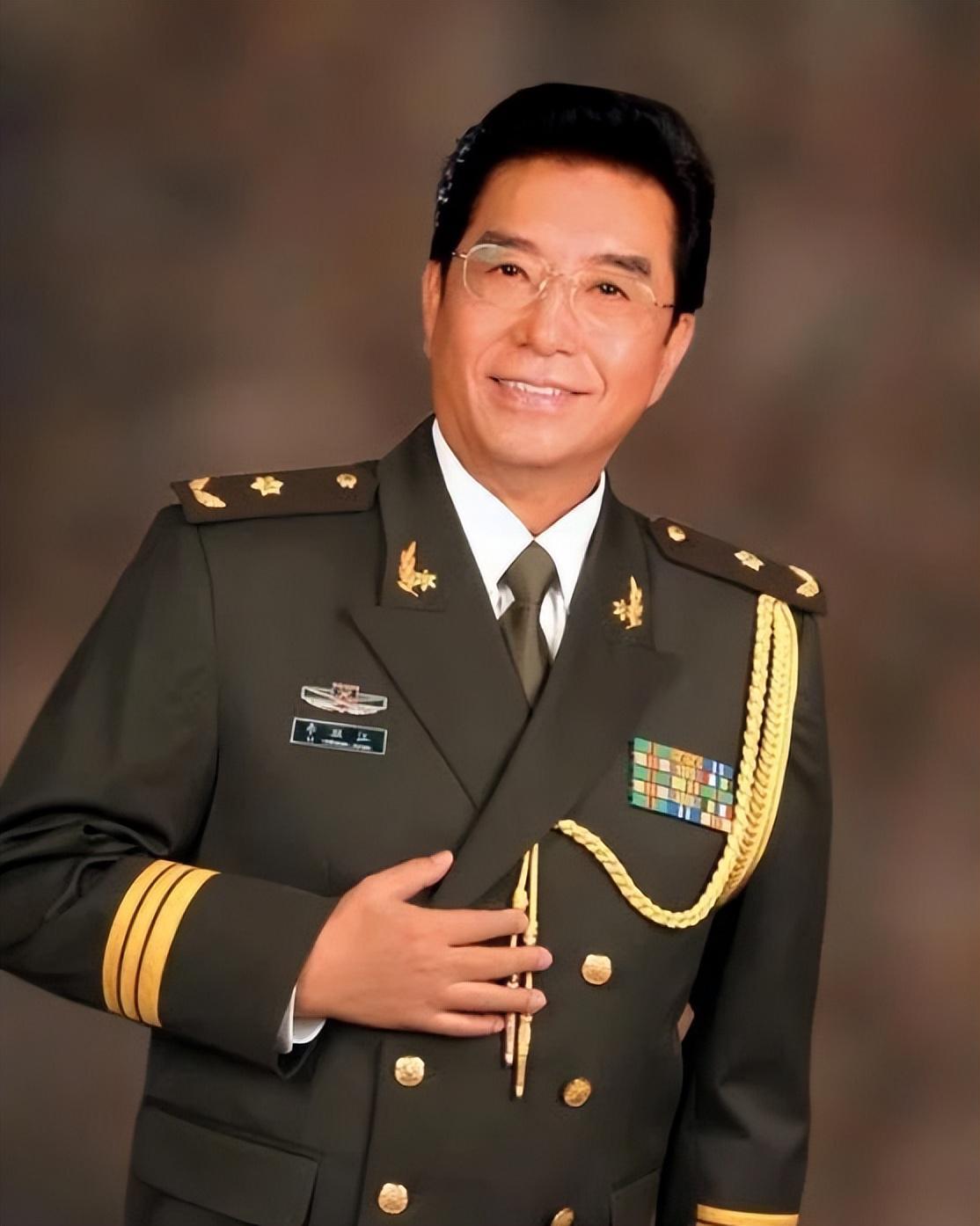 回顾:这一次,一纸退休金,彻底扯下了84岁李双江的"遮羞布"!