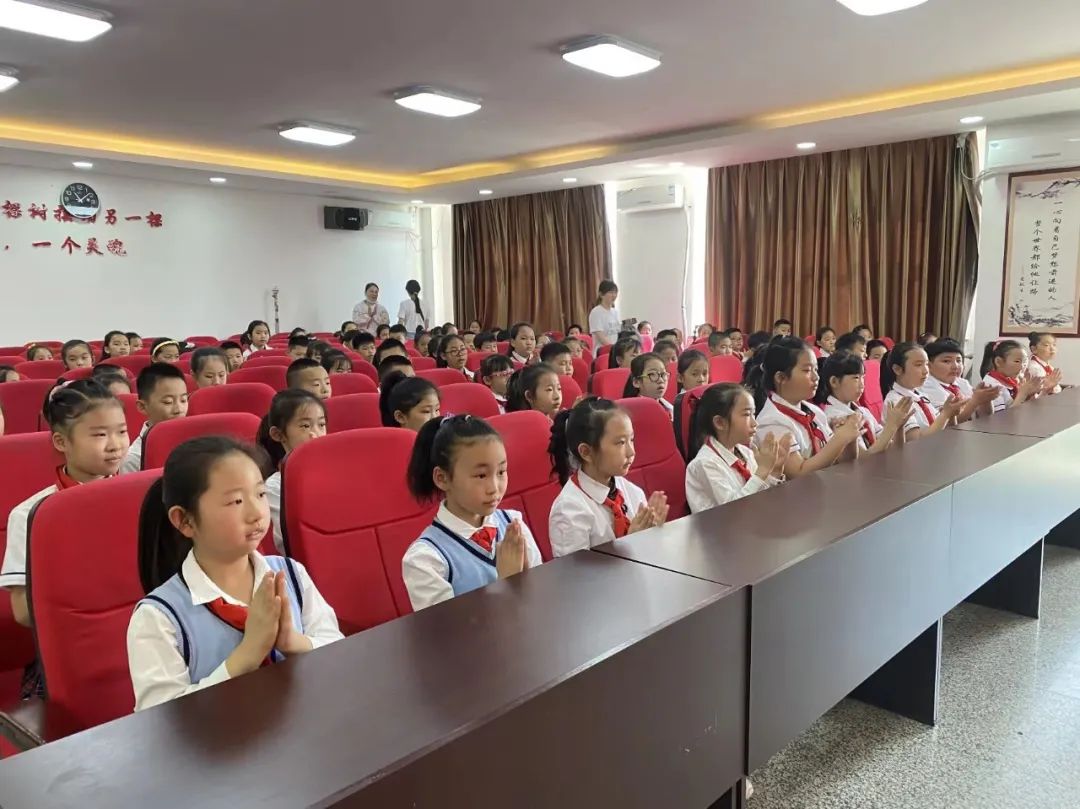 【我为群众办实事】治安大队联合珲春市第一小学校开展法律知识宣讲