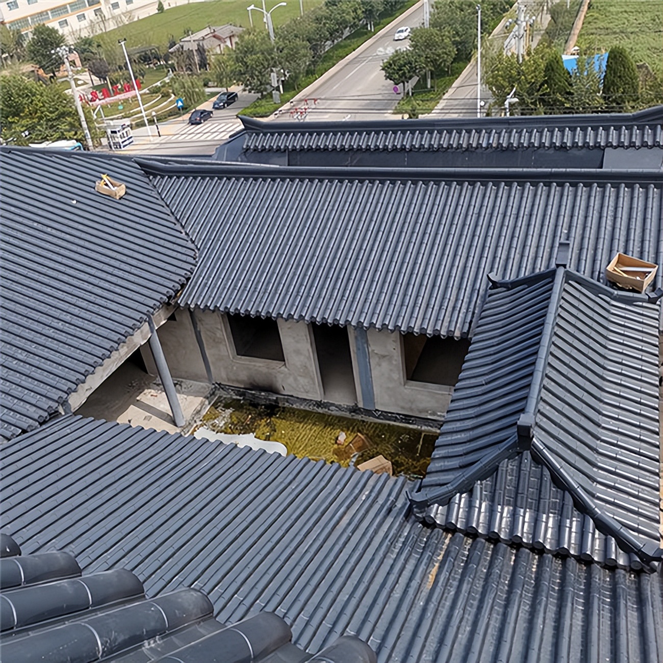 仿古金属瓦的优势及造价影响因素—鹏航瓦业小编带你了解