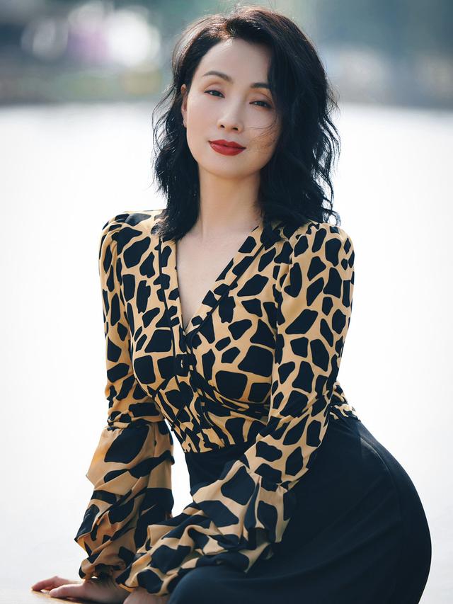 孙红雷点赞"陶虹分4.2亿"话题,网友:羡慕了