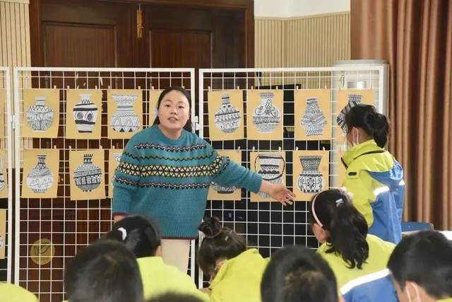 舟山市舟山小学开展骨干教师课堂教学展示活动