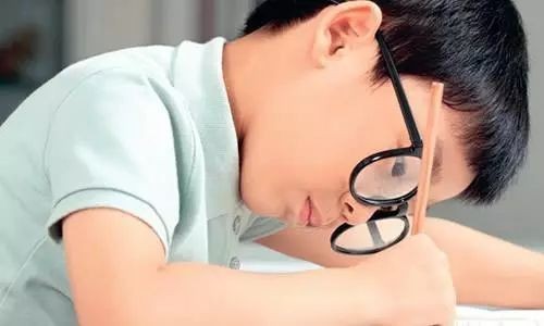 北京远程视觉谢培英 戴眼镜会不会加深近视度数