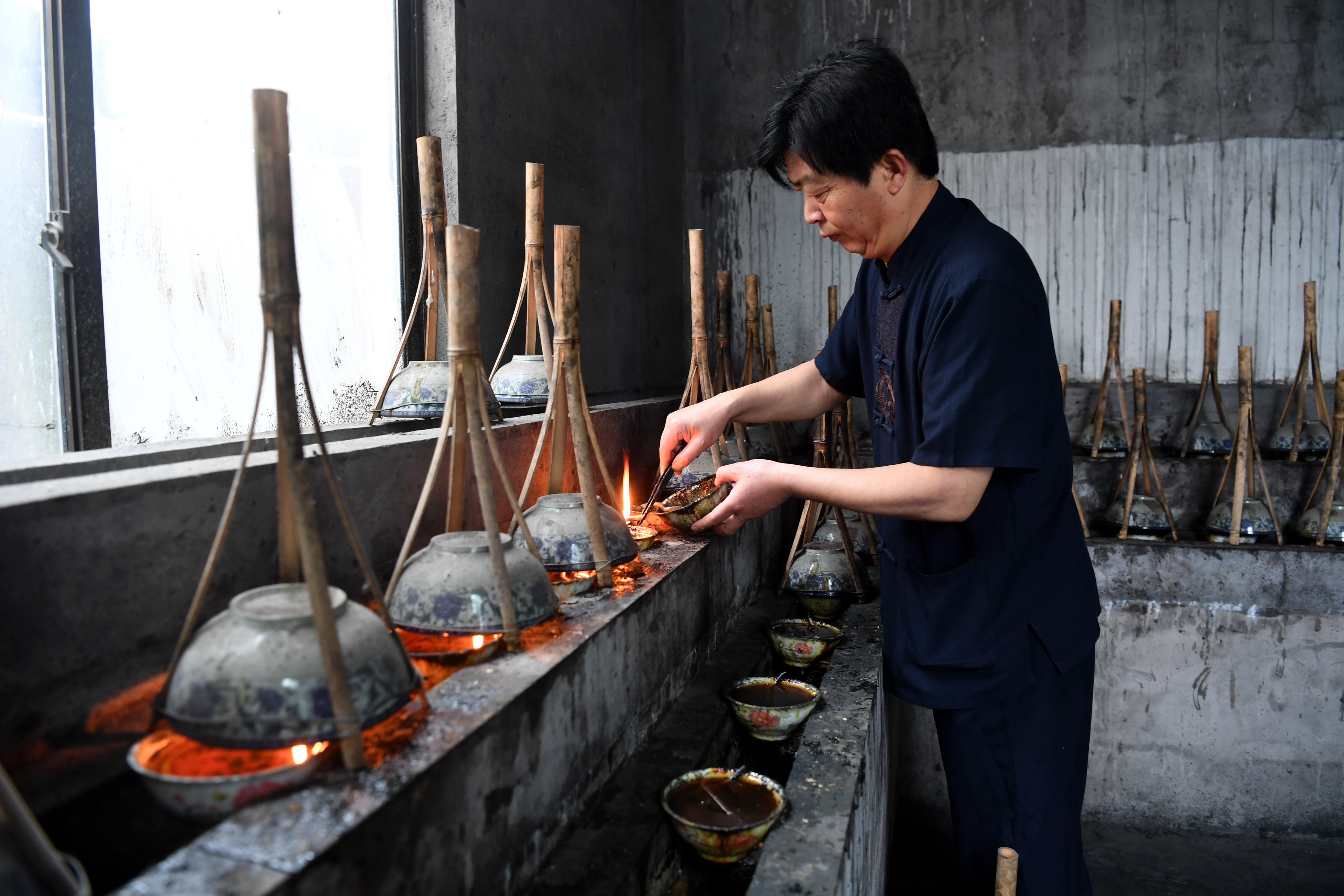 探秘徽墨传统制作工艺(2)