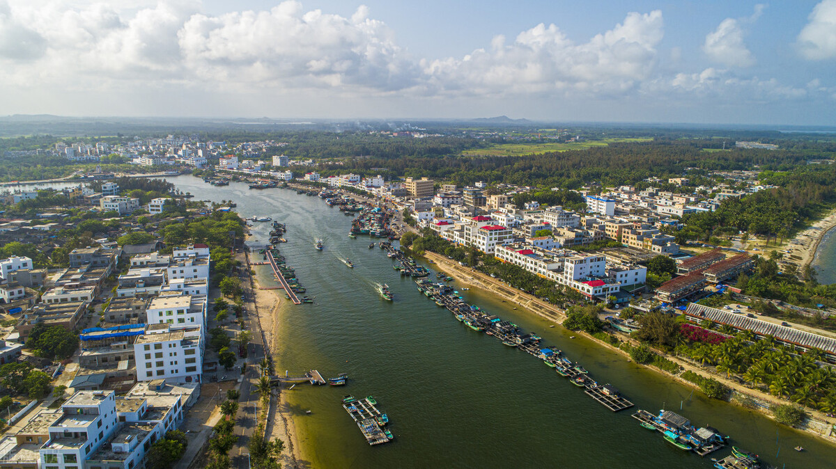 中国南海第一哨!华阳岛成了海上森林,变化到底有多大?