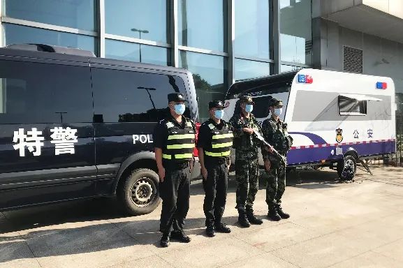 用坚守为祖国献礼 用行动护苏城平安——苏州巡特警奋战"国庆"安保