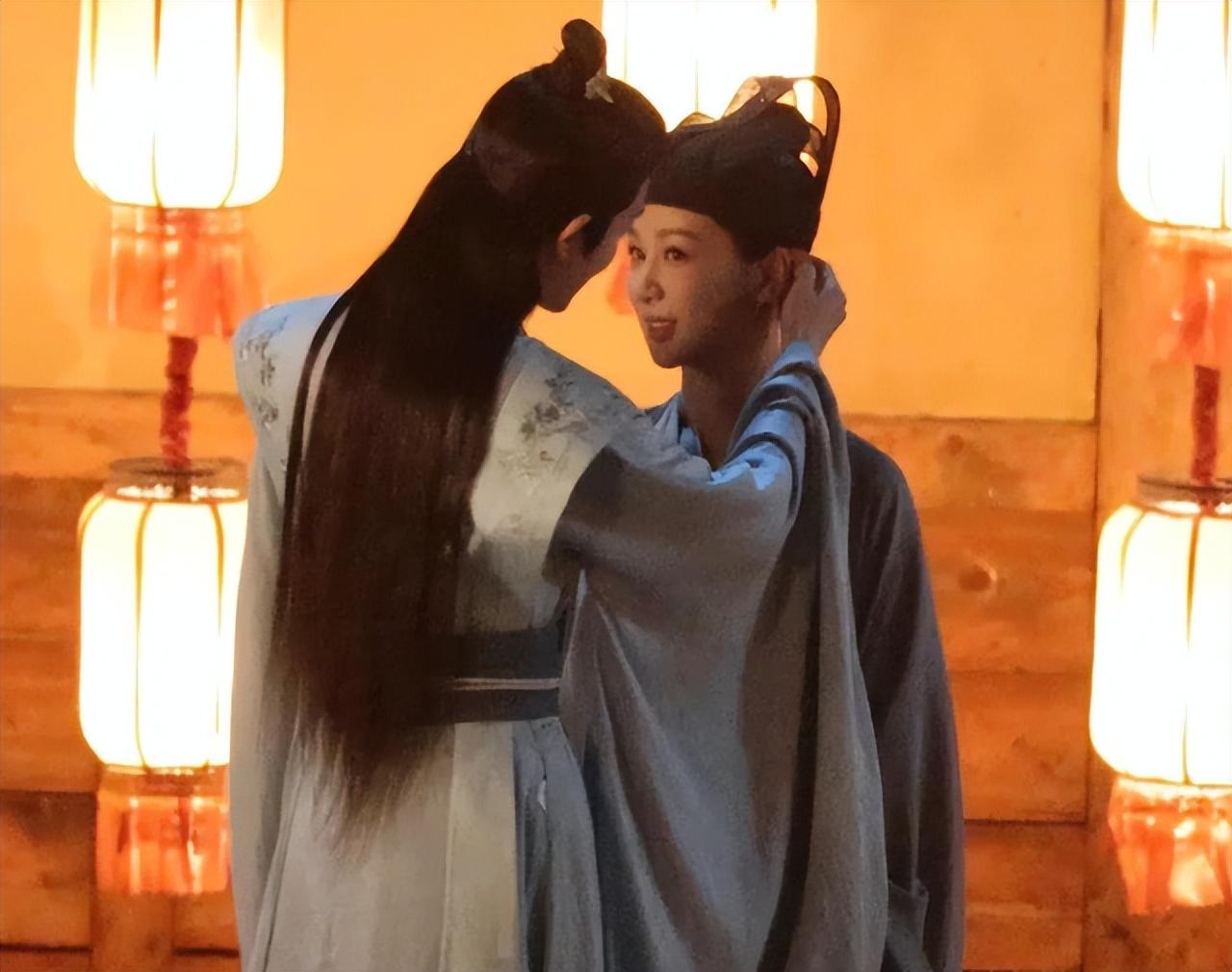 《长相思》的最新剧照!杨紫邓为鞠躬好甜蜜,檀建次满头白发