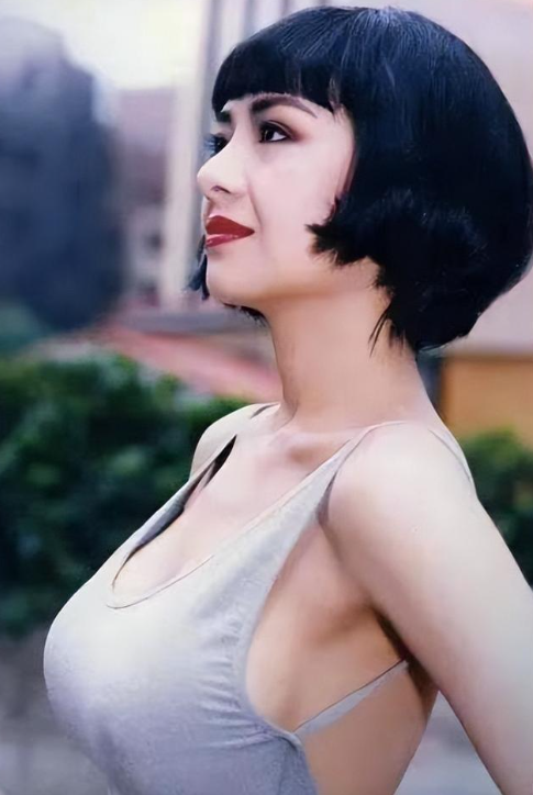 回顾香港艳星叶子楣我可以拍风月片但是只脱不露