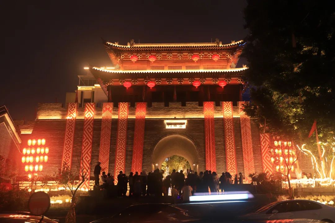 老南宁三街两巷夜景亮化方案