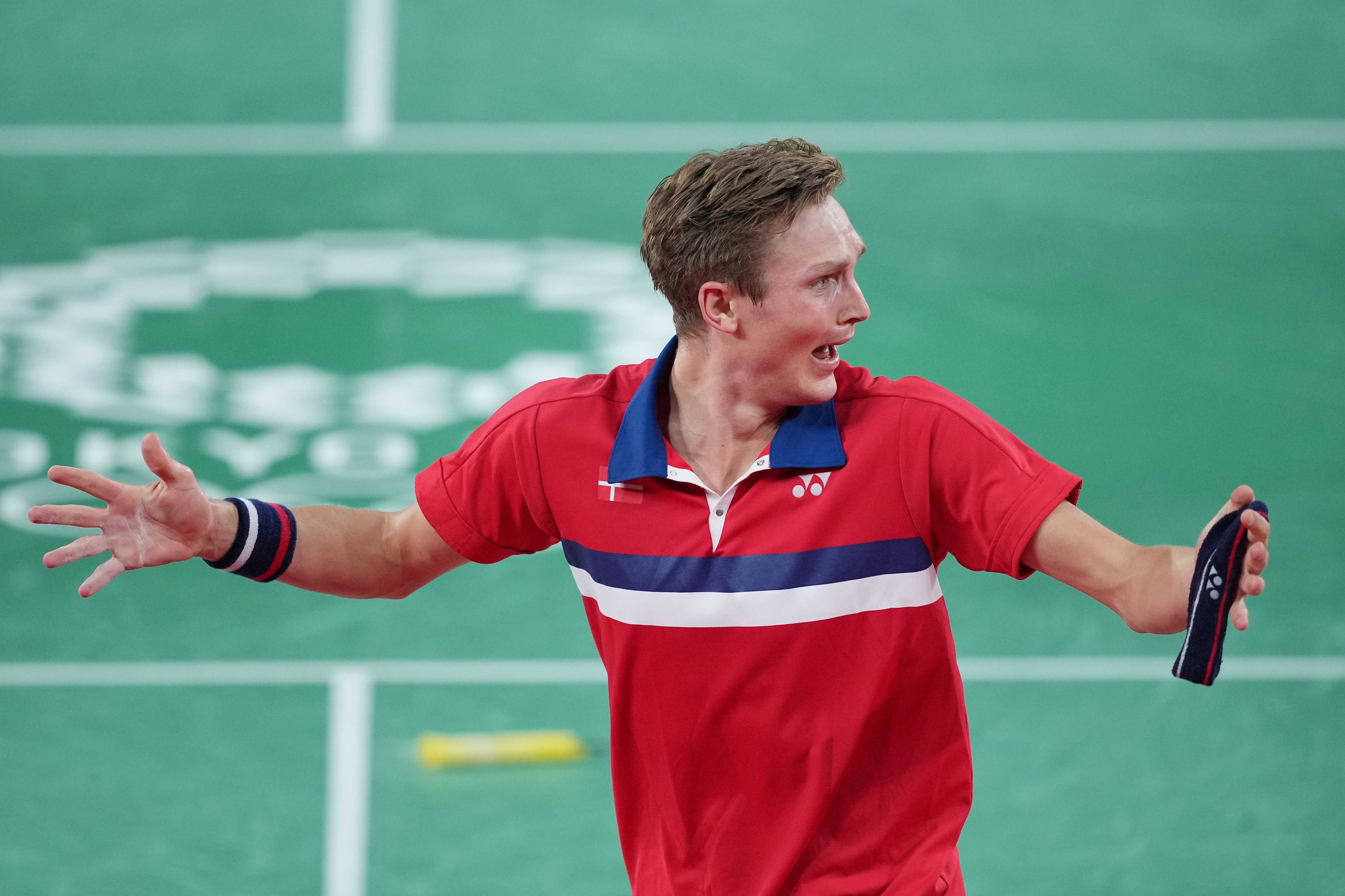 羽毛球——男单决赛:安塞龙夺冠