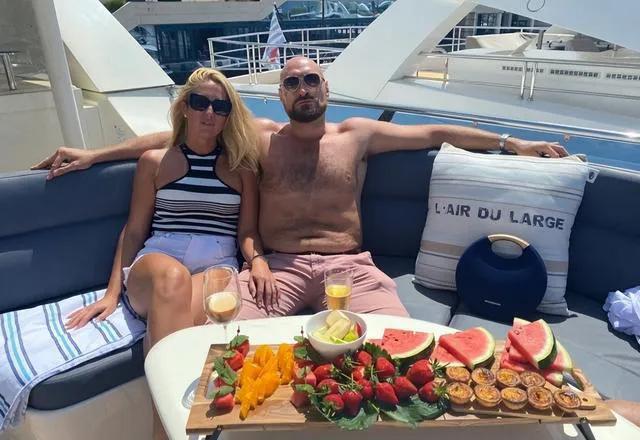 他和泰森重名,身高2米06,自称有500个女友,35岁蜕变成油腻大叔