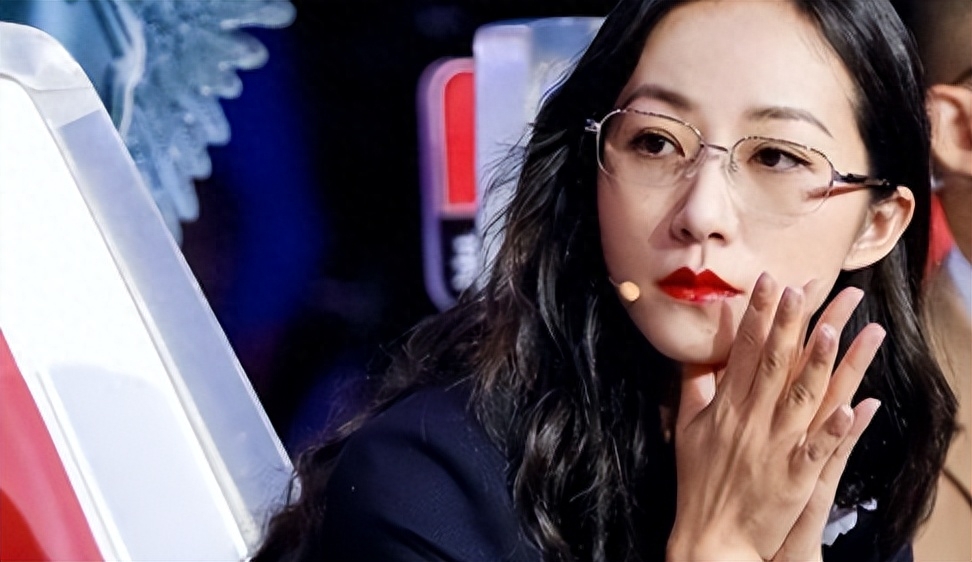 回顾韩雪丈夫身份曝光送宝石戒指和豪宅网友难怪韩雪要嫁他