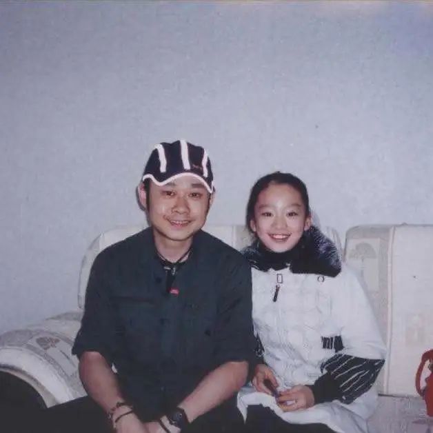 50岁的刀郎有望"复出",十年发福这么多,秃头到只能戴帽子