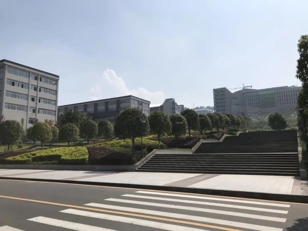 万州这所大学牛!牛!牛!