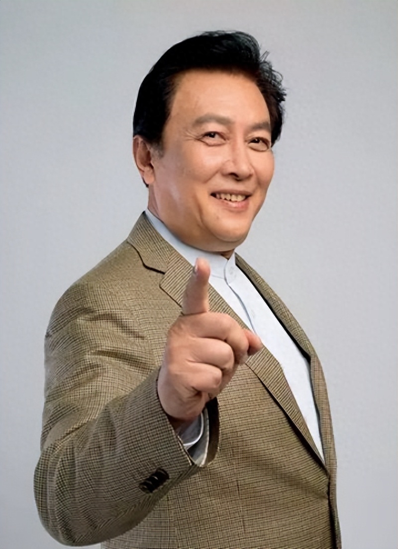 回顾唐国强:家人相继离世,如今71岁的我不敢老去,还要照顾老母亲