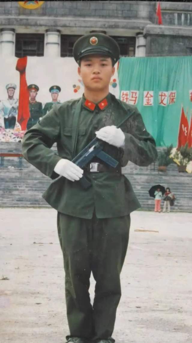 1987年入伍当兵的照片图片