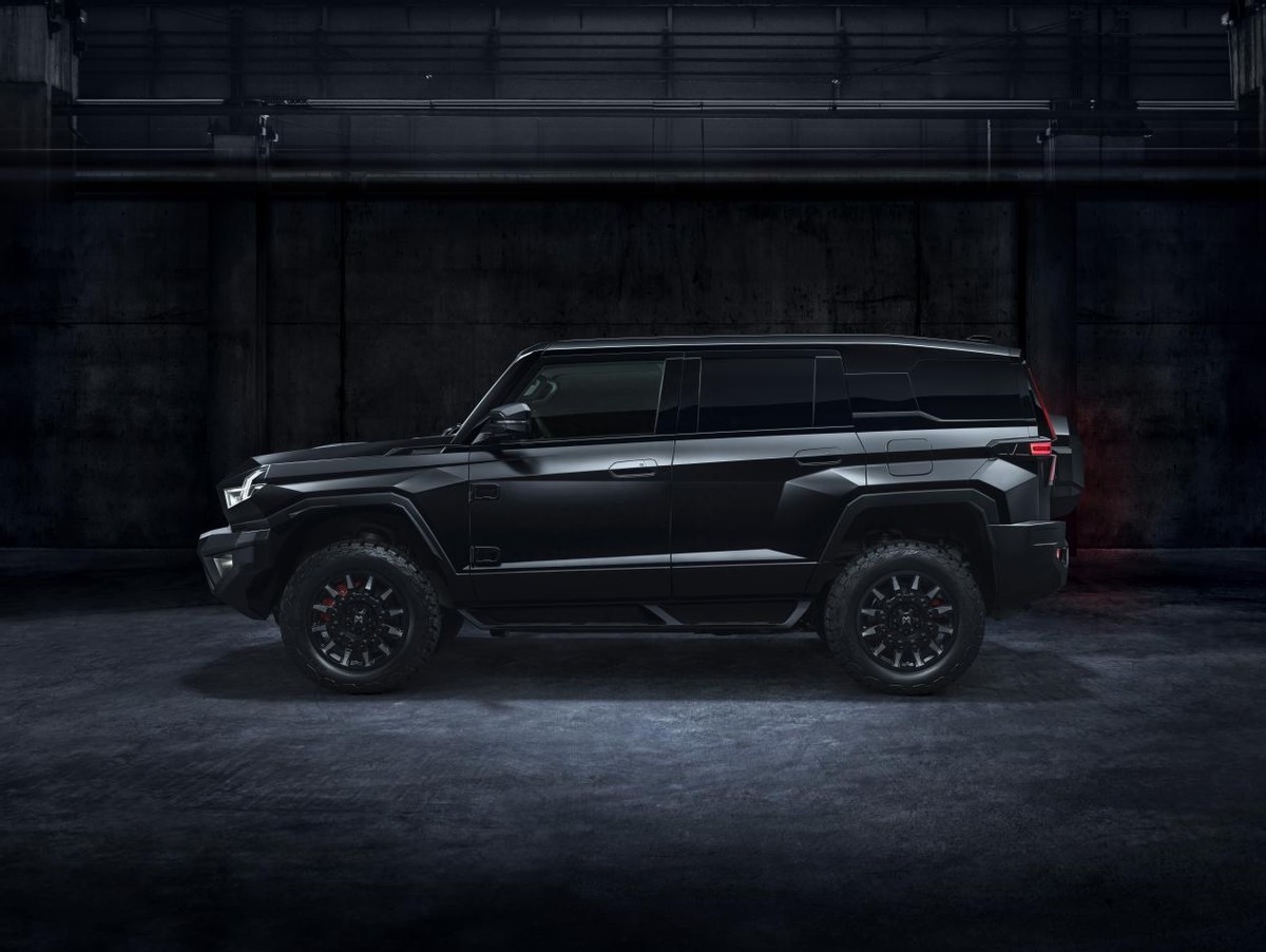 东风猛士917正式上市,自主高端纯电越野车卷王诞生?