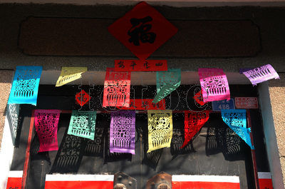 农村的一句老话,门楣贴吊钱,你知道这是为什么呢?