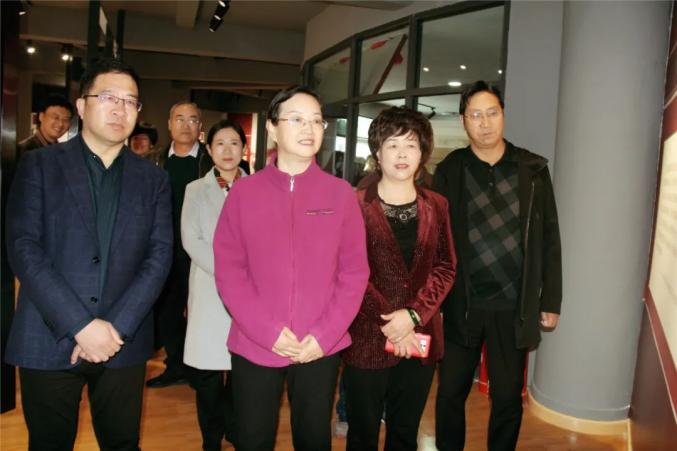 【头条】黄爱菊在张掖调研指导妇女工作