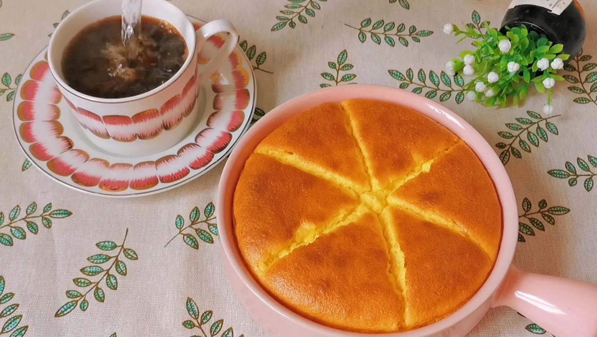 家常美食推荐:玉米面酸奶蛋糕,简单易学,松软又香甜