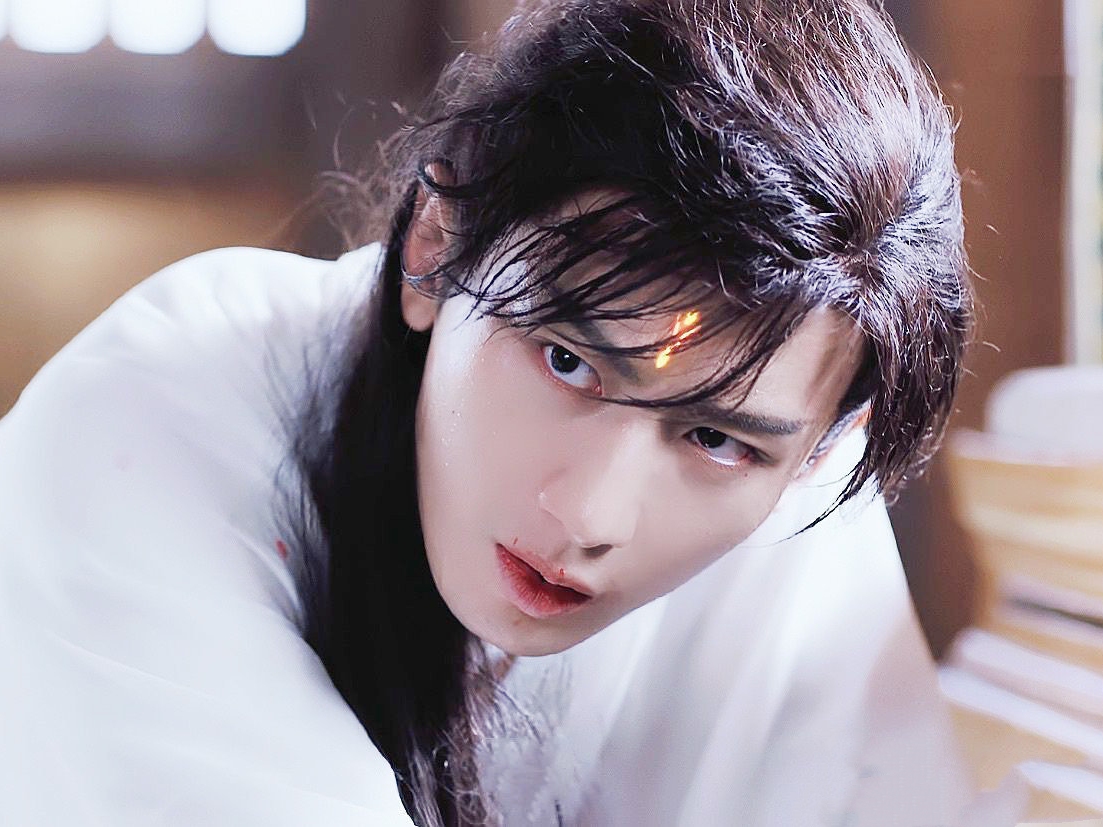 《琉璃》超前点播信息量大,司凤有3个身份?璇玑被骗专心搞事业