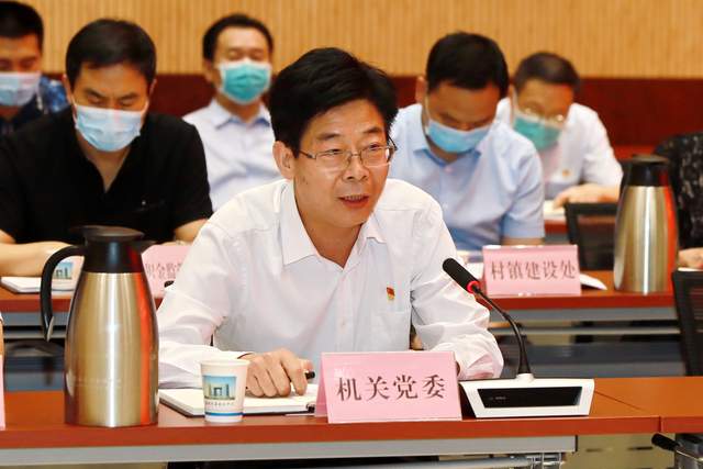 厅机关党委专职副书记孟庆才