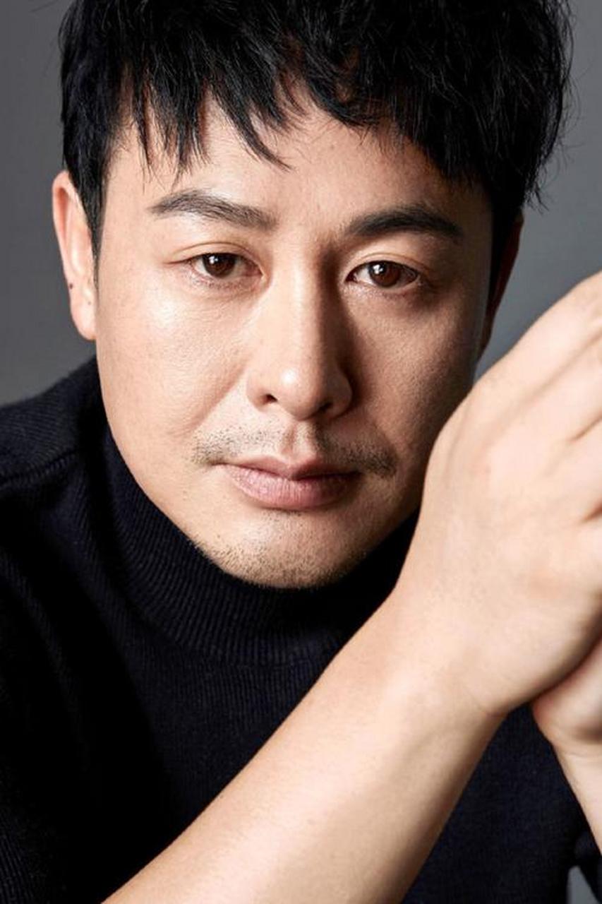 演技离鹿晗,陈学冬,杨洋,王一博,肖战还差点意思,球技也不如蔡徐坤