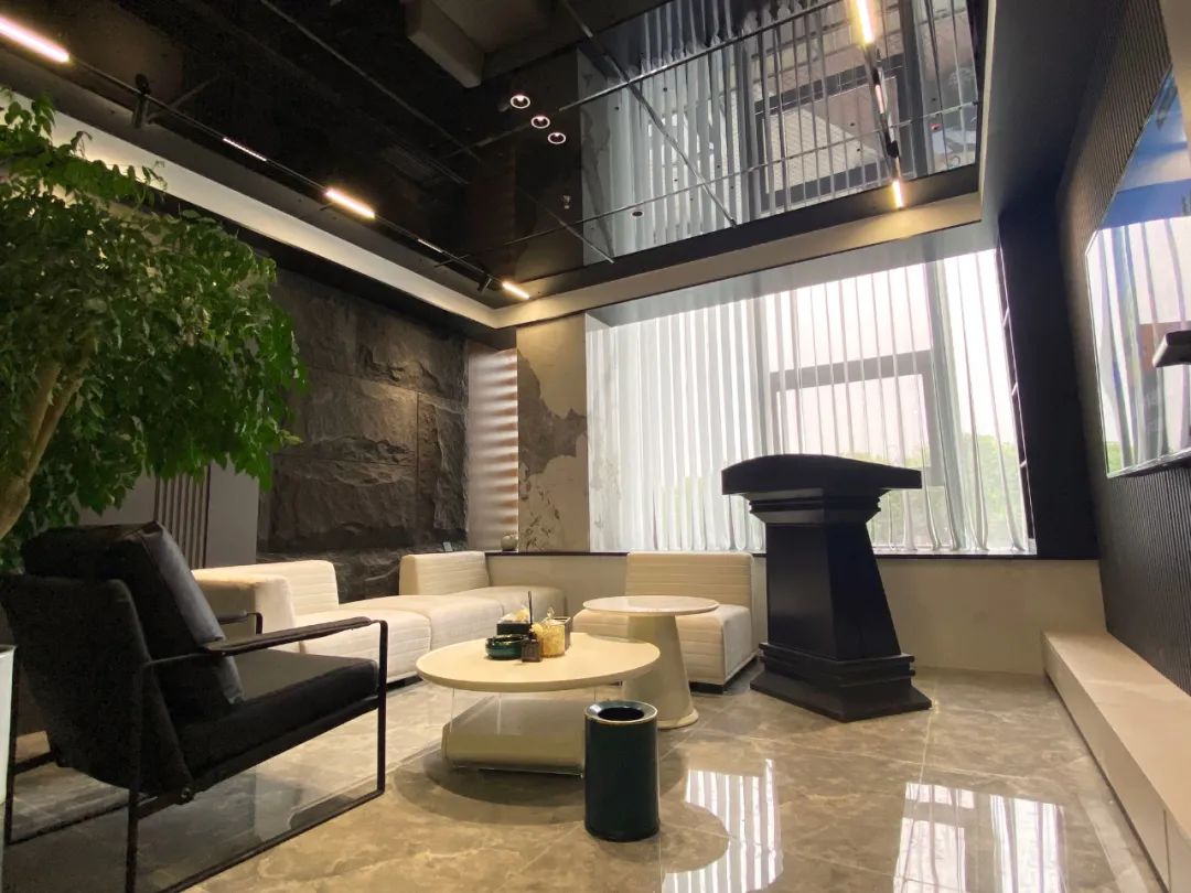 匠臣装饰绵阳经开店4000平全新美学空间亮相