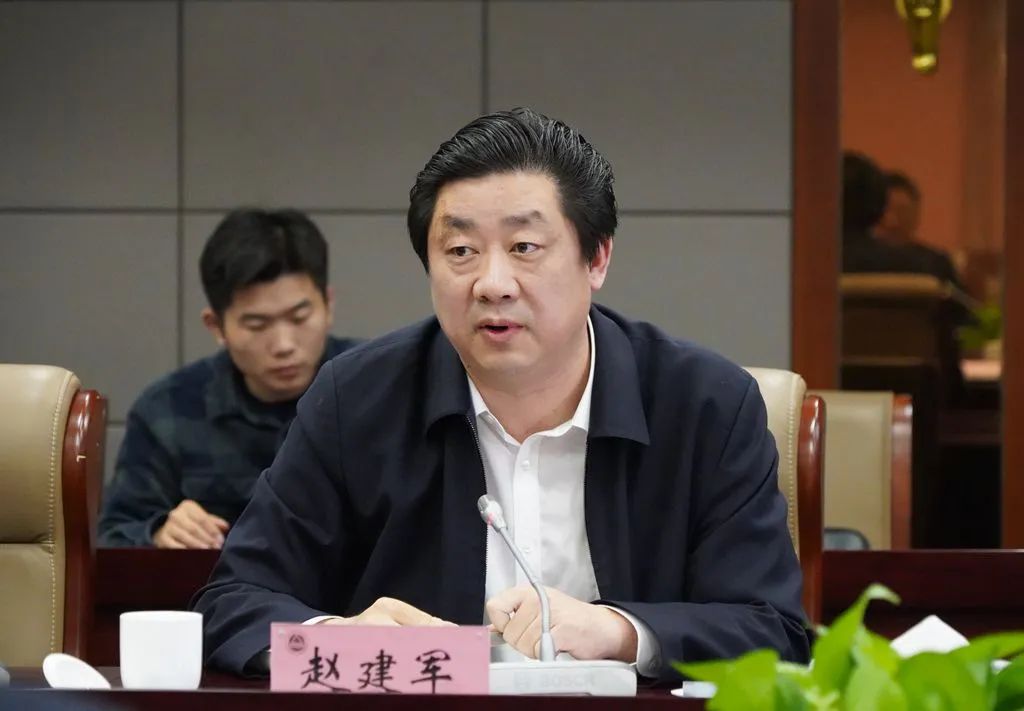 无锡市代市长赵建军来校调研并推动市校合作共建工作