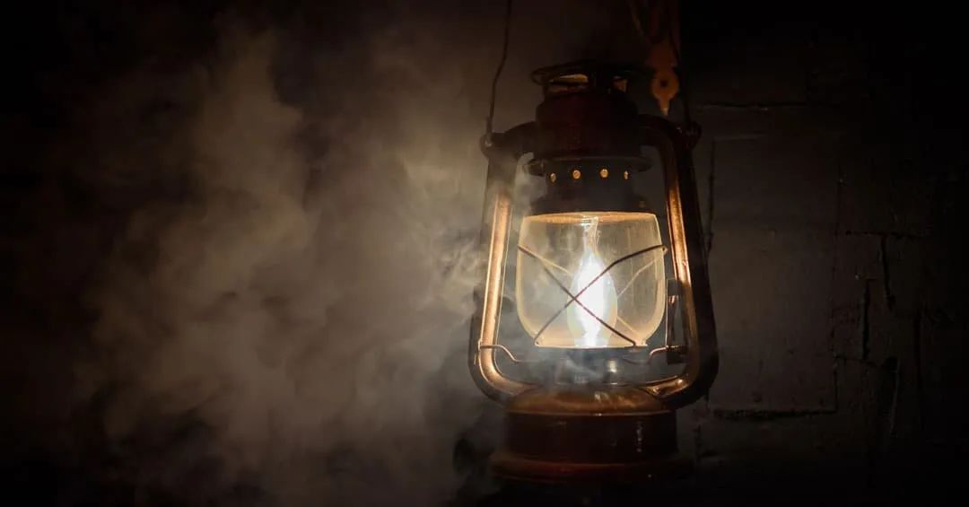 一群网友讲述被另一半心理操纵的经历."煤气灯操纵" 真的可怕