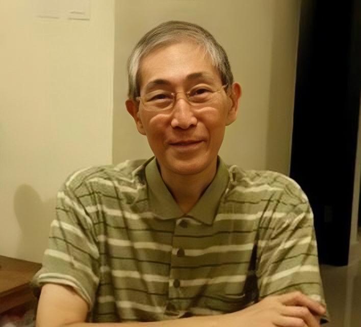 tvb知名配角林尚武抗癌成功!身材消瘦头发花白,精神状态佳