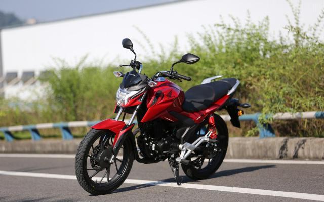 本田独立标加pgm-fi电喷,入门级新车cbf125r试驾报告