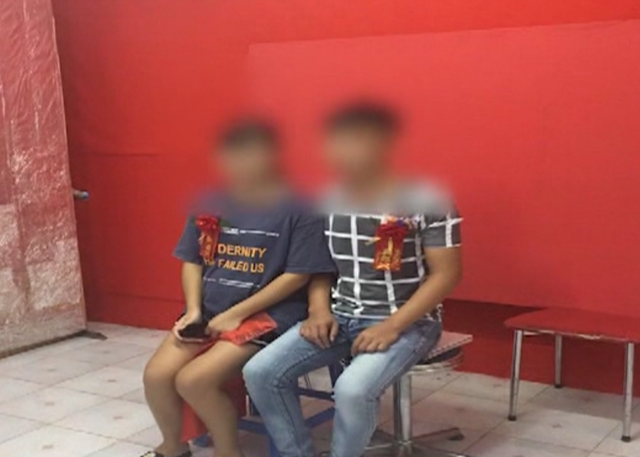 热点|逃犯自首时请求先领证结婚，警方：好的，陪你去！