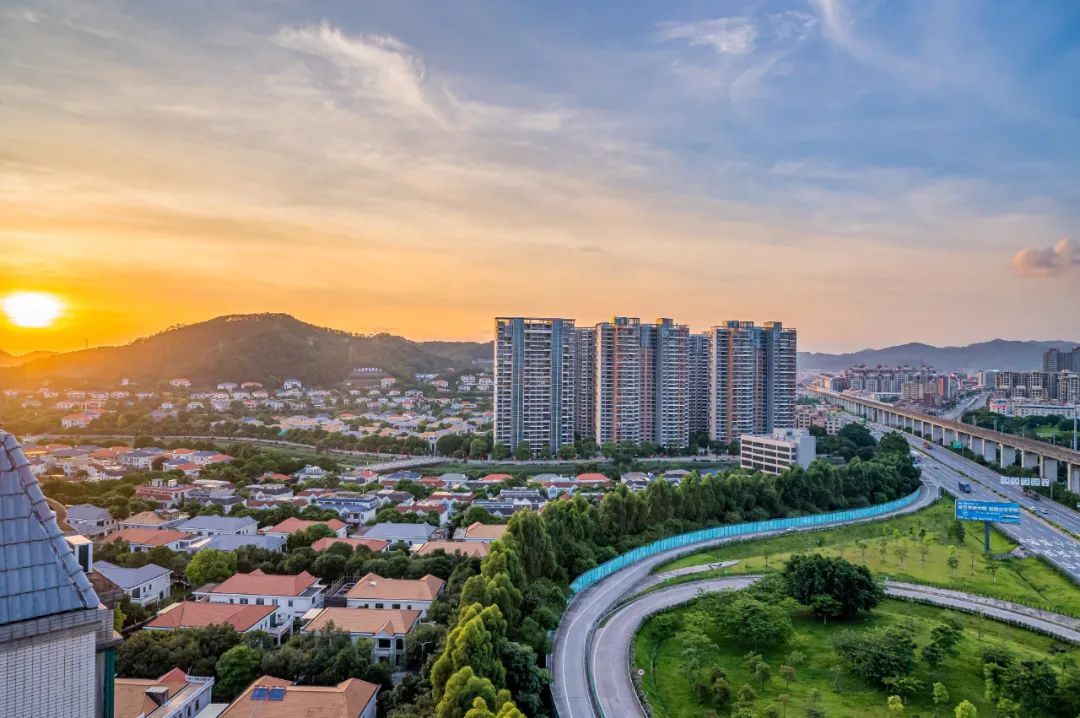 广州花都区「雅宝新城」14500元/㎡起 12年一站式教育 准现楼交收